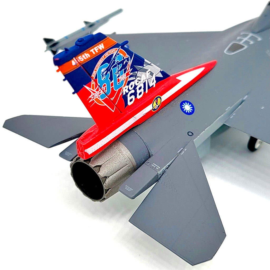 Ssb Rfaf16 1/72 Limited Edition Taiwanese (ROCAF) F-16B Block 20 – Pilot Shop Hong ...