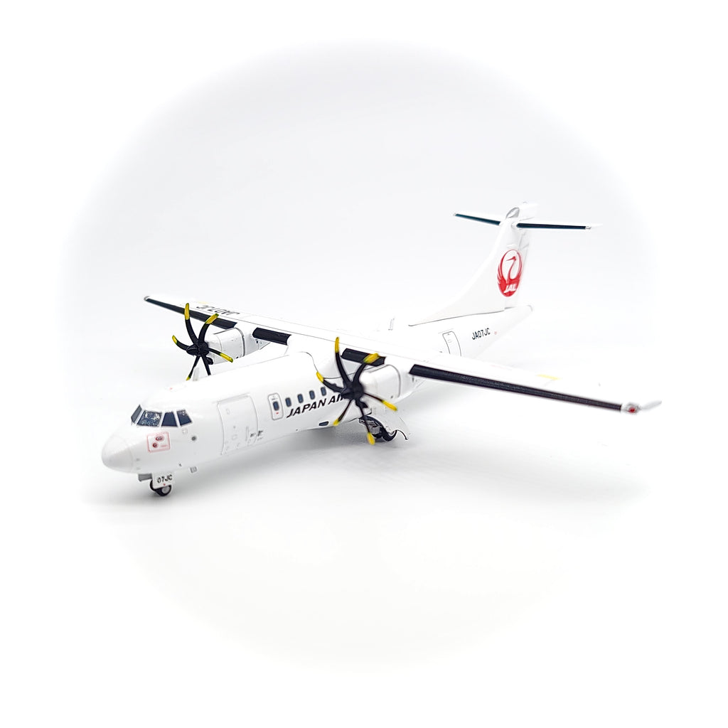 オンライン人気商品 日本エアコミューター ATR42-600 1/200 JCwings 