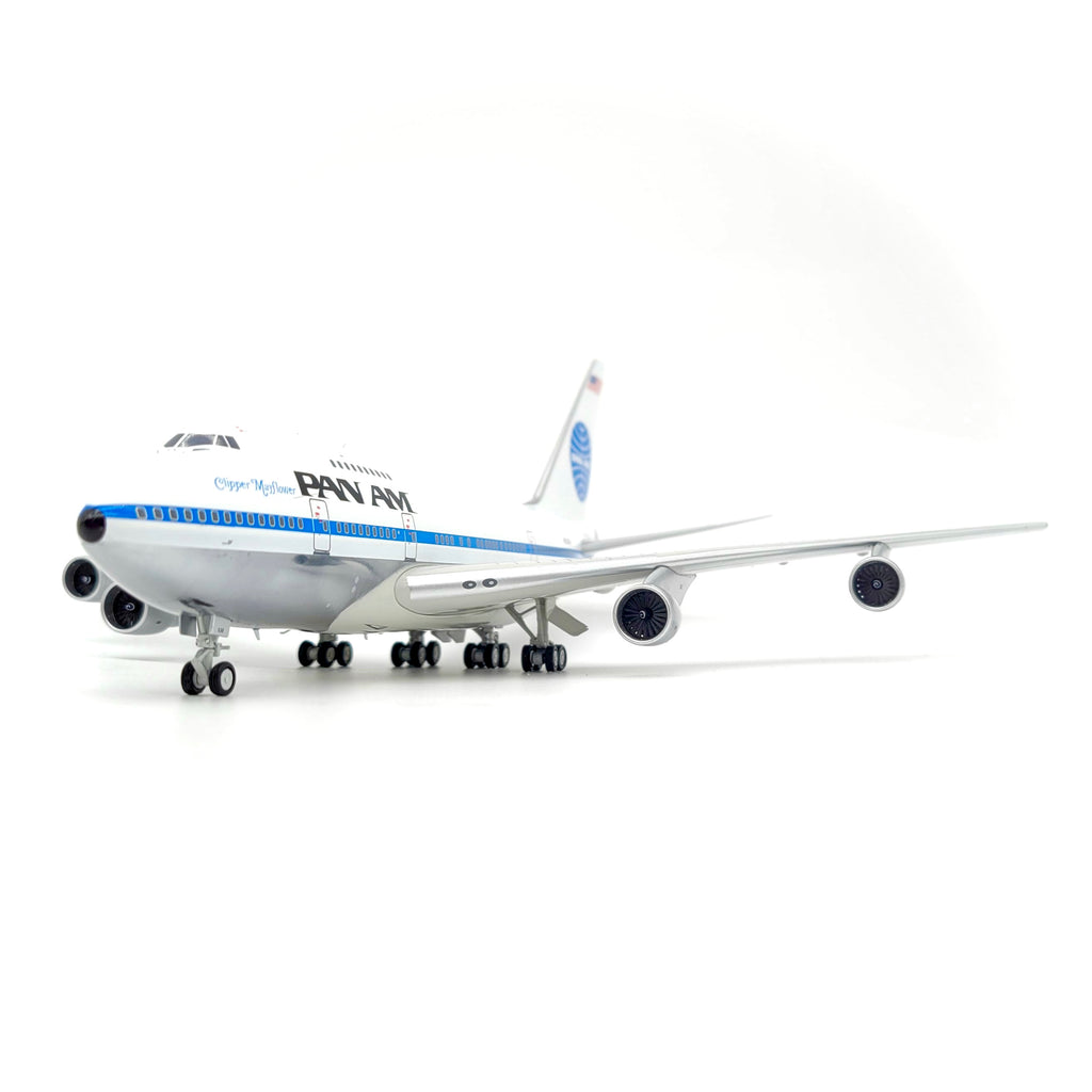 1/200 Pan Am Boeing 747SP “Clipper Mayflower” (N530PA) – Pilot 