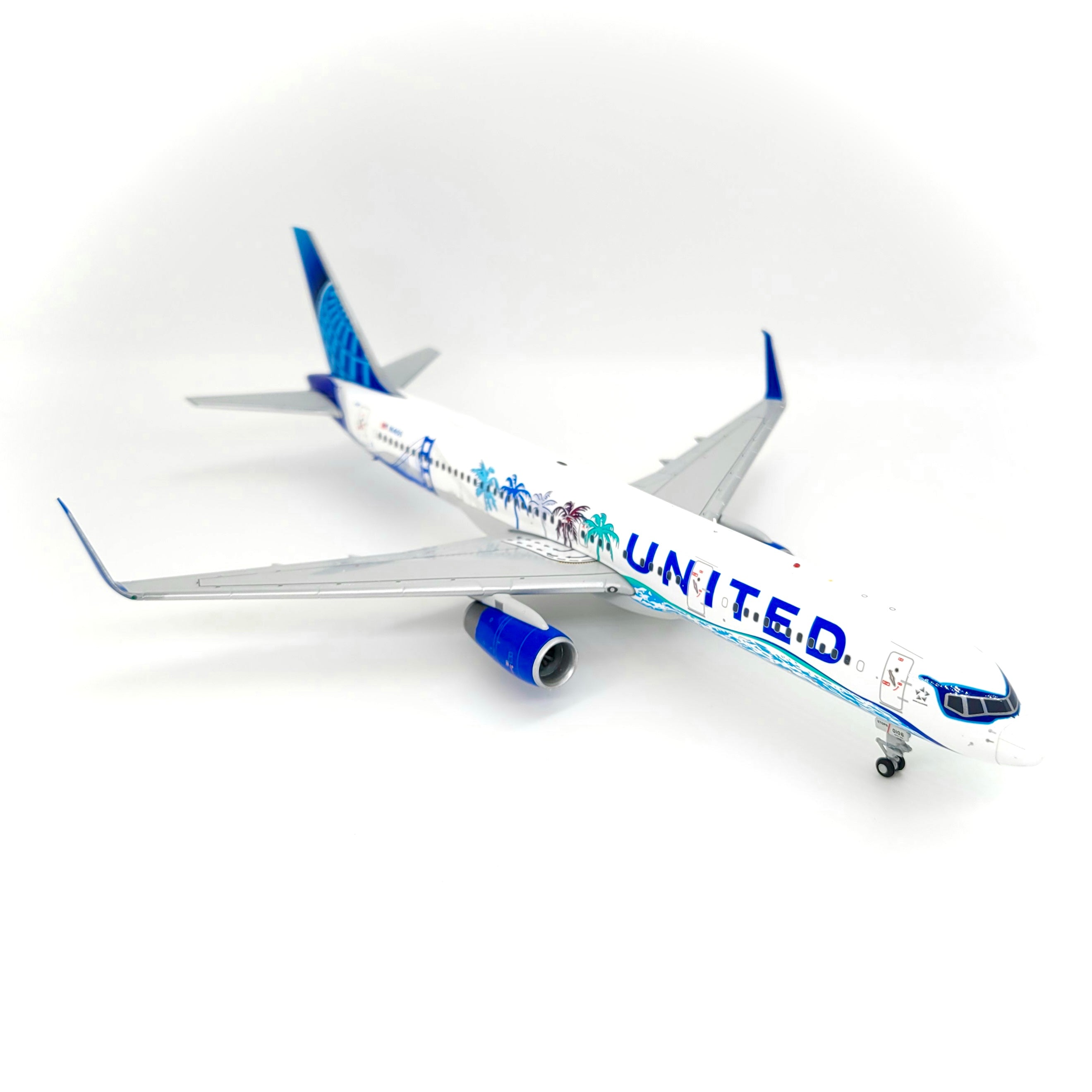 1/200 United Airlines Boeing 757-200 “Her Art Here — California